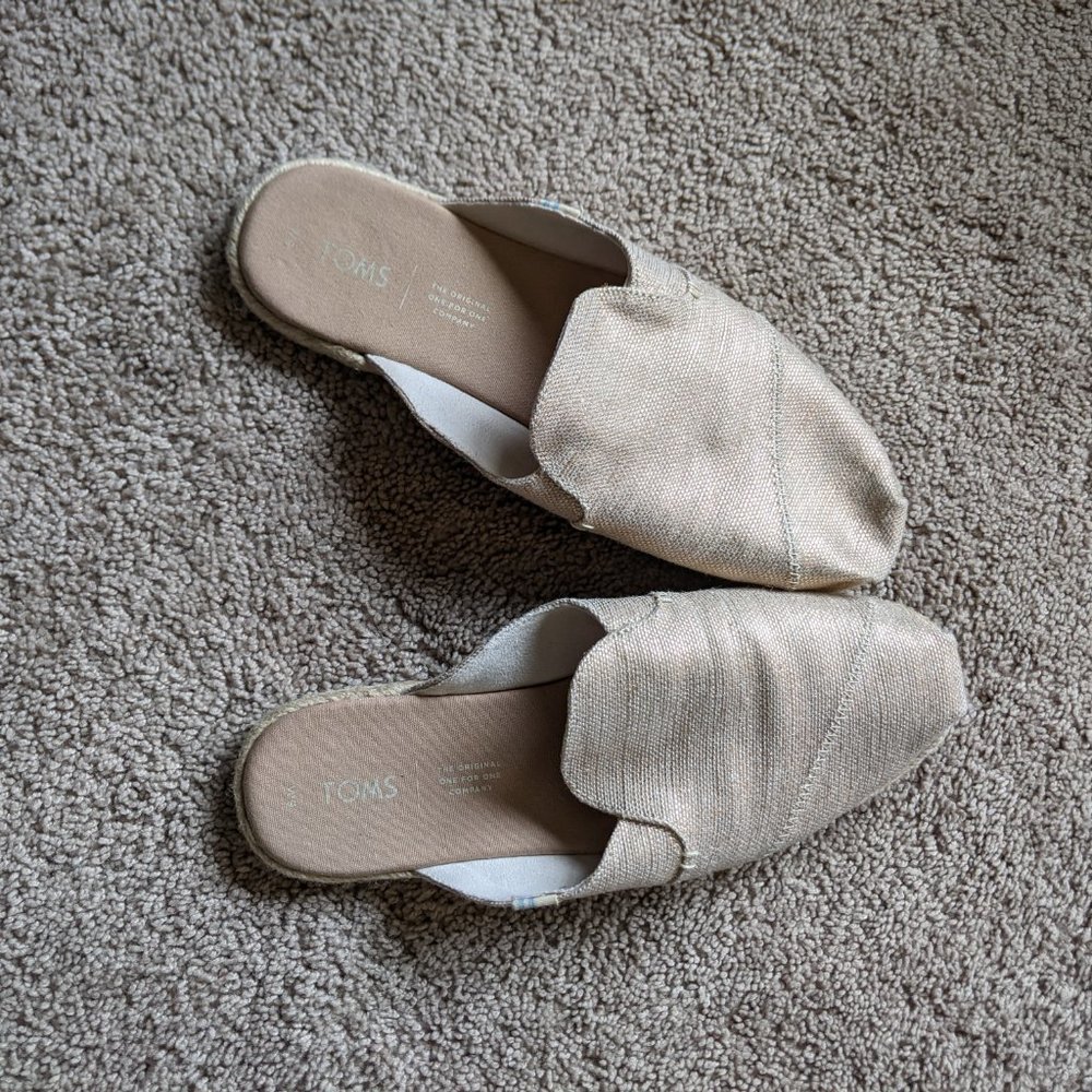 TOMS Nova Espadrille Slide, Rose Gold, Size 9 - Picture 2 of 4